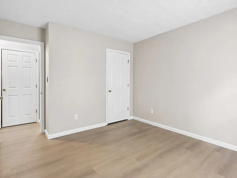 88 Bridge View Dr — Photo 24