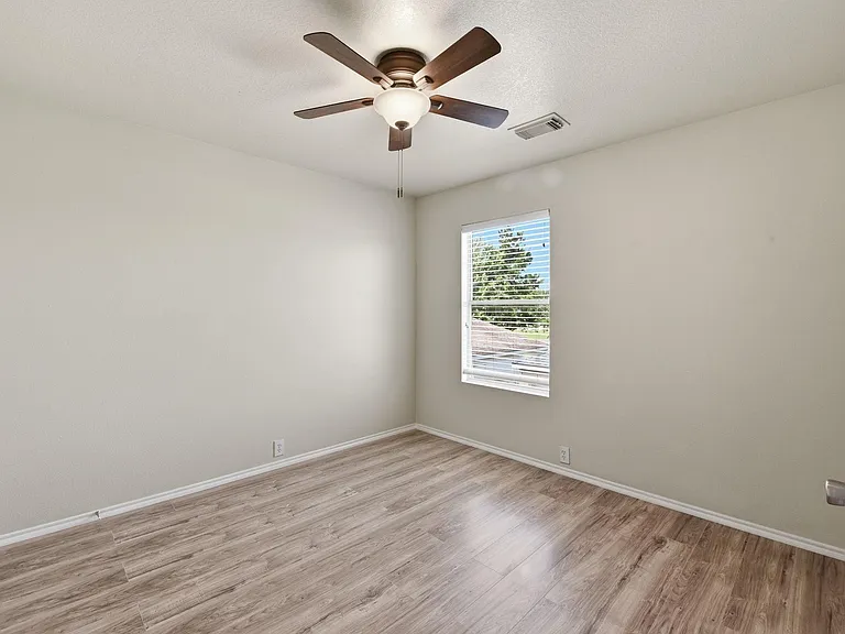 9631 Coyote Creek Dr — Photo 8