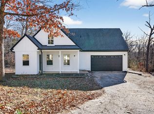6666 Deerwood Dr, Cedar Hill, MO 63016