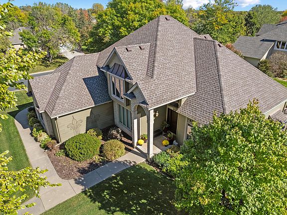 2nd image of 8048 Ranchview Ln N
