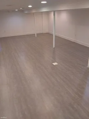 Rented by Aron Fried, LREB | media 5