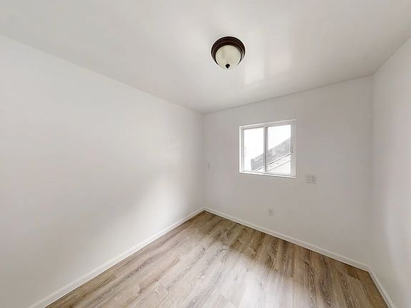 4th image of 2654 Figueroa Blvd