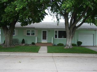 219 Voss Rd, Grand Island, NE 68801