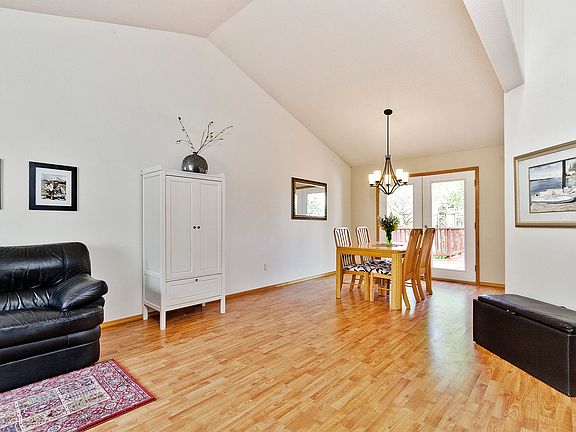3rd image of 7059 SE Stella Ct
