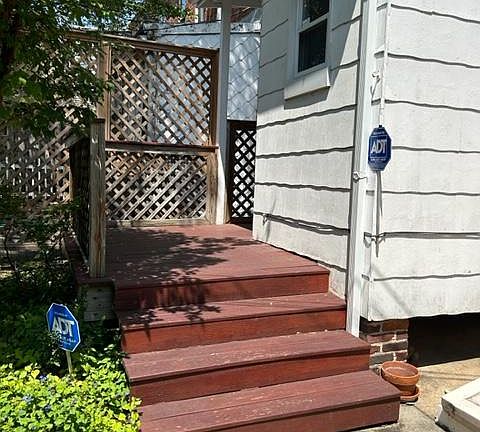 3rd image of 2926 Wyman Pkwy