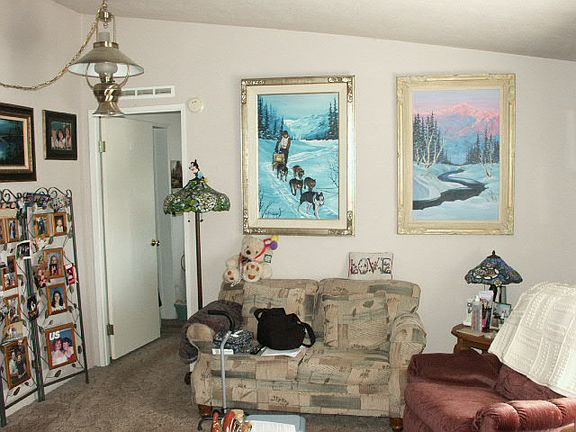 5th image of 503 S Schneirla St
