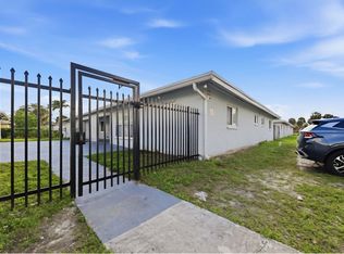 5704 NW 28th St, Fort Lauderdale, FL 33313