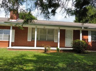 121 Harrison Ln, Seymour, TN 37865