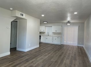 2490 S 10th St #1, Sanger, CA