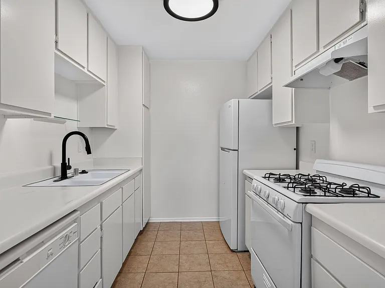 10749 Francis Pl — Photo 19