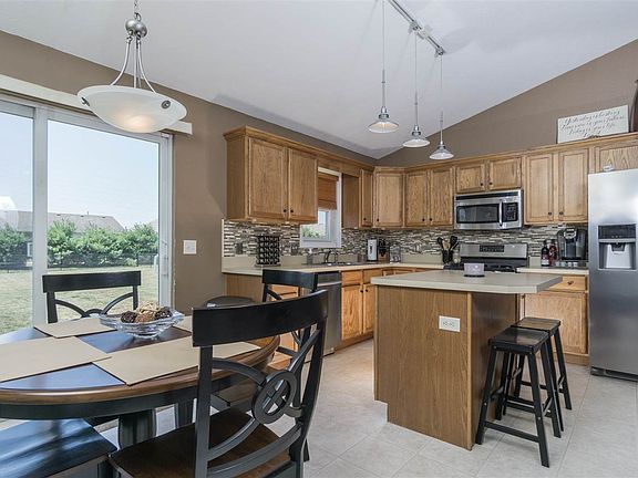 5th image of 1506 Sandlewood Dr