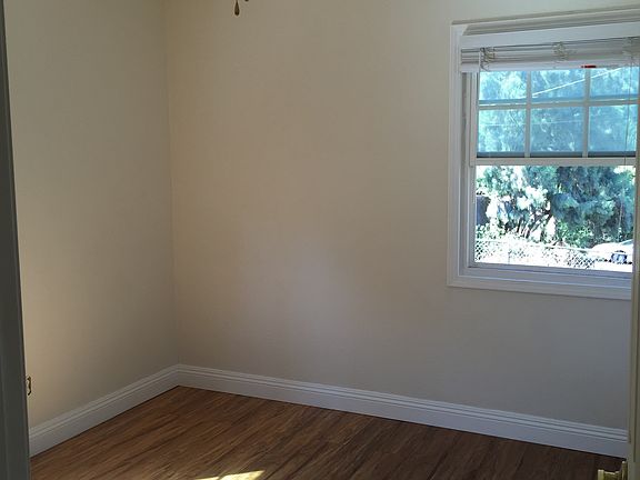 4th image of 4148 Franklin Ave