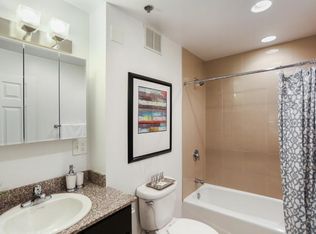 5056 N Sheridan Rd #611, Chicago, IL 60640