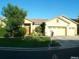 411 Hawkcrest Cir, Sacramento, CA