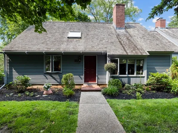 55 Potter Pond, Lexington, MA 02421
