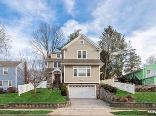 681 Palisade Ave, Teaneck, NJ 07666
