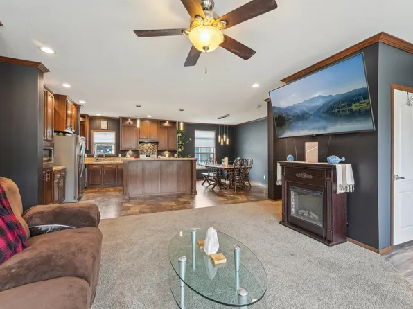 5385 Stacy Trl #408, Stacy, MN 55079