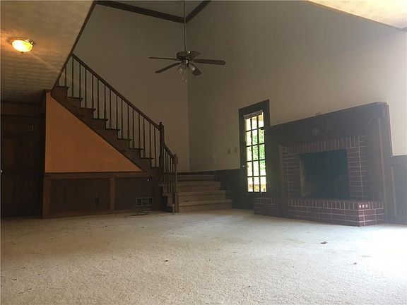 4th image of 1839 Rolling River Dr