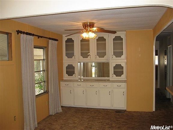 5th image of 312 Sunny Hills Dr