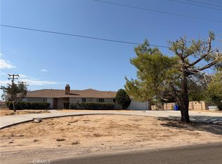 18425 Owatonna Rd, Apple Valley, CA 92307