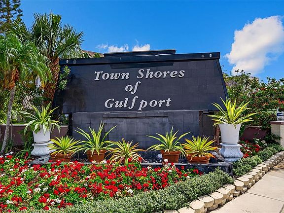 5th image of 5925 SHORE BOULEVARD S #108