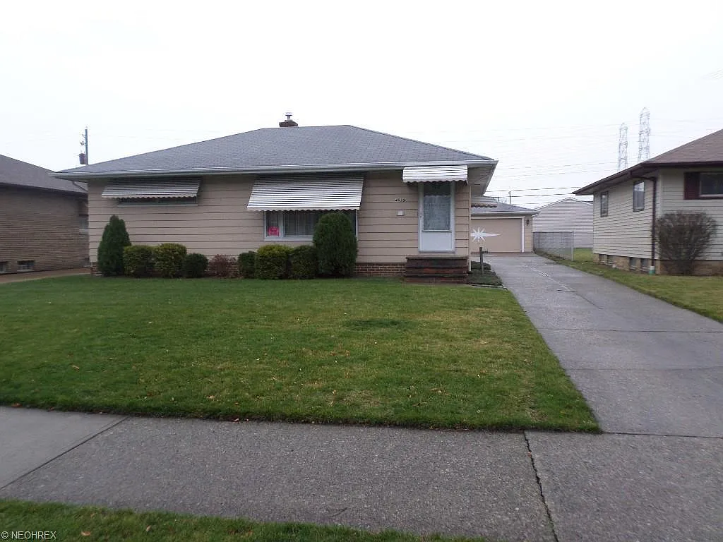 4639 Memphis Villas S photo 1
