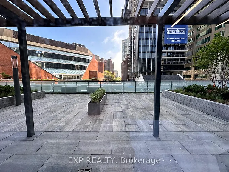 8 Cumberland St #3707 — Photo 16