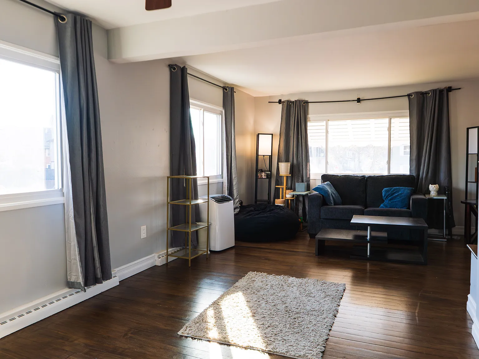 3 bed, $700 — Photo 4