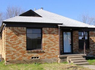 317 NE 12th St, Grand Prairie, TX 75050