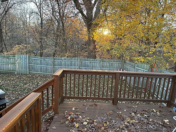 Deck overlooking ravine