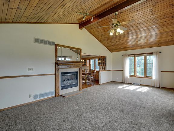2nd image of 1714 Irish Dr