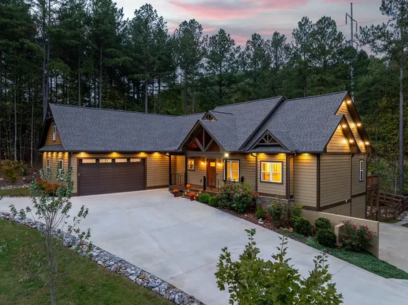 1668 Deyton Dr, Blairsville, GA 30512