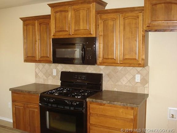 2nd image of 4742 S 203 East Ave