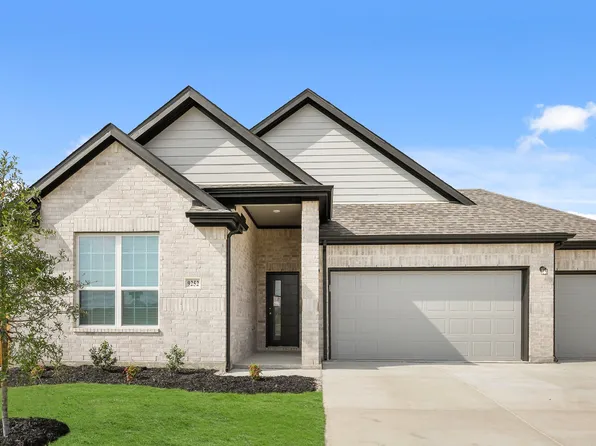 9252 Kansas Pacific Dr, Crowley, TX 76036