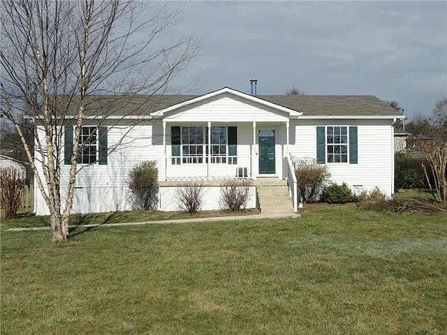 1st image of 121 Burnett Dr