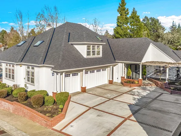 13467 NW Countryview Way, Portland, OR 97229