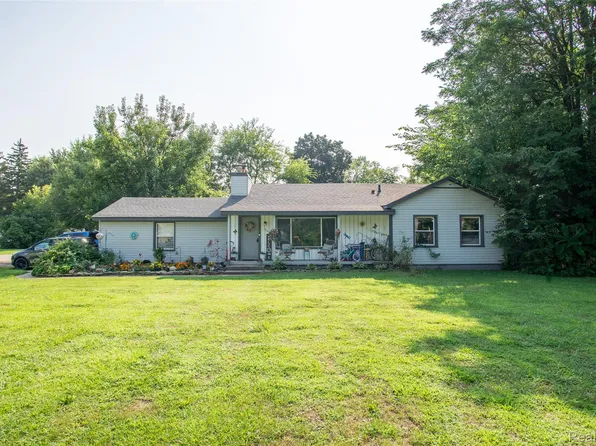 14615 Cornell St, Taylor, MI 48180