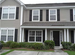 2404 Paladin Ln, North Charleston, SC 29406