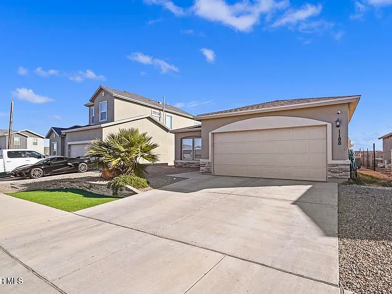 1188 Indigo Sky St — Photo 2
