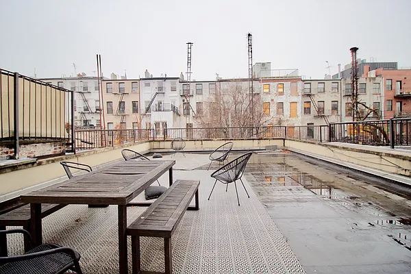 Rented by Compass | media 4