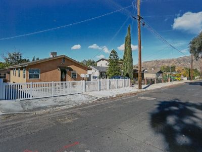 10619 Rhodesia Ave, Sunland, CA, 91040