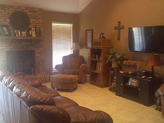 2nd image of 5704 Golden Meadows Dr