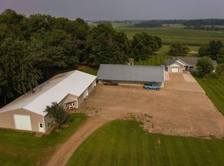 3750 Pokegama Lake Rd, Grasston, MN 55030