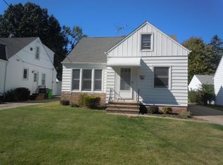 1130 Washington Blvd, Mayfield Heights, OH 44124