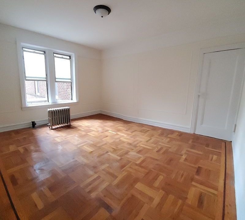 1st image of 8406 109th St APT 8D