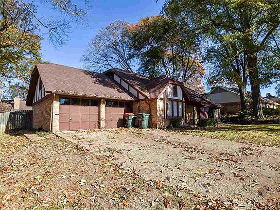 2nd image of 2508 Greenock Ct