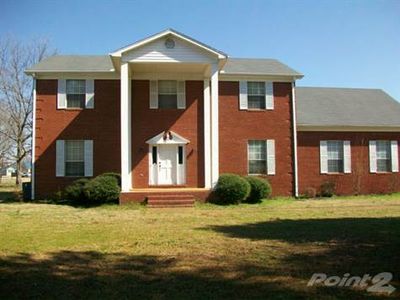 109 S Porter St, Bolivar, TN, 38008