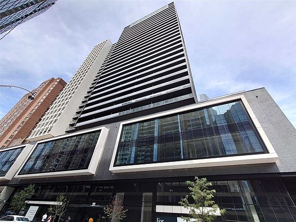 3rd image of 20 Edward St #1917