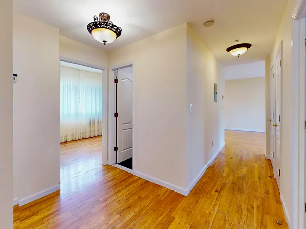 2900 East 29th Street image 16 of 23