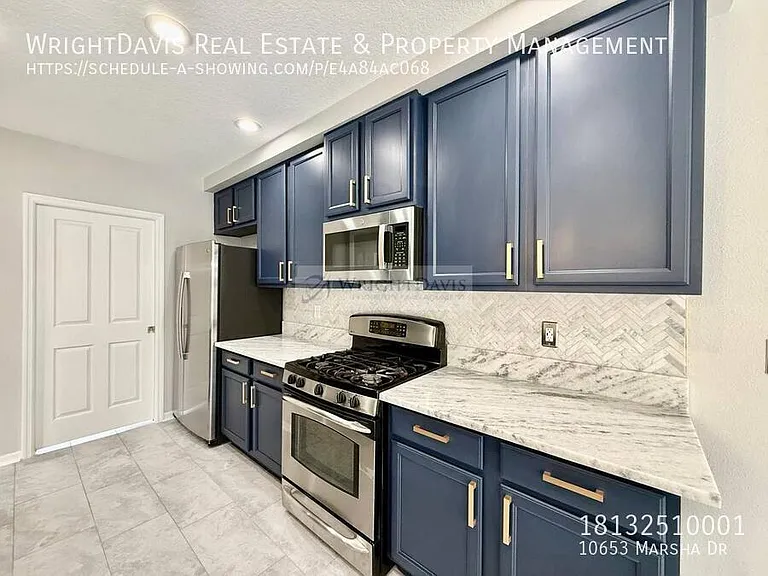 10653 Marsha Dr — Photo 16